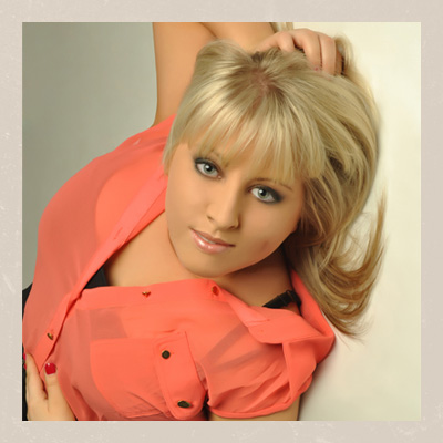 Nicola Scott 2011